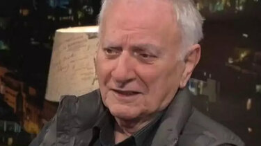 Κώστας Χαρδαβέλλας: «Έχω διαγράψει τη λέξη μητέρα από τη ζωή μου»
