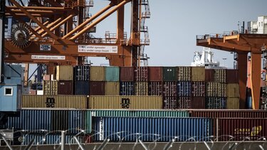 Πτώση 9,5% στη διακίνηση containers στο λιμάνι του Πειραιά, το πεντάμηνο Ιανουαρίου-Μαΐου 2022
