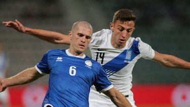  Ο Παπανικολάου, το ντεμπούτο με την Εθνική, τα Ανώγεια και ο «Σασμός»