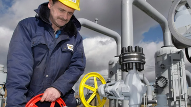 "Η Ευρώπη να ετοιμάζεται για πλήρη διακοπή του ρωσικού φυσικού αερίου"