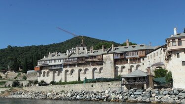 Σε πνιγμό οφείλεται ο θάνατος του προσκυνητή του Αγίου Όρους που βρέθηκε νεκρός