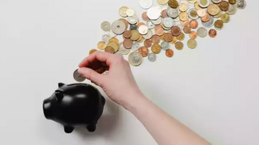 "Ο μήνας δεν έχει μόνο 15 μέρες": Εκδήλωση - συζήτηση στα Χανιά