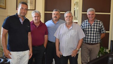 Θέματα τουρισμού στη συνάντηση Καλογερή - ιδιοκτητών τουριστικών γραφείων