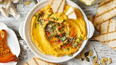 Χούμους με φιλέτο κοτόπουλο & λαχανικά σωτέ!