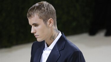 Οι selfies του Τζάστιν Μπίμπερ προκαλούν ανησυχία – «Ελπίζω να είσαι καλά»