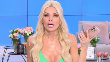 Σε έξαλλη κατάσταση η Κατερίνα Καινούργιου