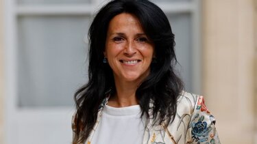 Χρ. Ζαχαροπούλου: Η υφυπουργός του Μακρόν ελέγχεται μετά από καταγγελίες σε βάρος της για βιασμό