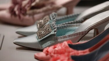 Μόνο αυθεντικά «Manolo Blahnik» στην αγορά της Κίνας