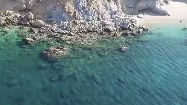 Φοιτητής πέθανε σε παραλία – Βγήκε από τη θάλασσα και ξεψύχησε