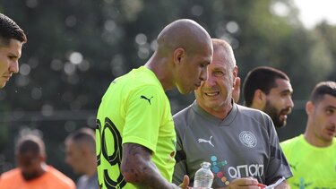 Το σχόλιο του Νιόπλια για το φιλικό, τον Ντιουσέ και τις μεταγραφές