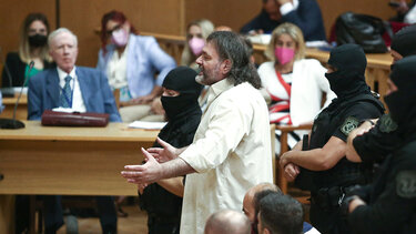 Δίκη Χρυσής Αυγής: Προκλητικές δηλώσεις από τον Λαγό – Ένταση πριν από τη λήξη της συνεδρίασης