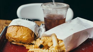 Η λιπαρή διατροφή αυξάνει τον κίνδυνο εμφάνισης καρκίνου του ήπατος