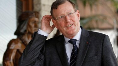 Έφυγε από τη ζωή ο Νομπελίστας Ντέιβιντ Τριμπλ 