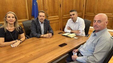 Συνάντηση Δήμα – Καρανίκα: Στο επίκεντρο ο ψηφιακός μετασχηματισμός του εμπορίου