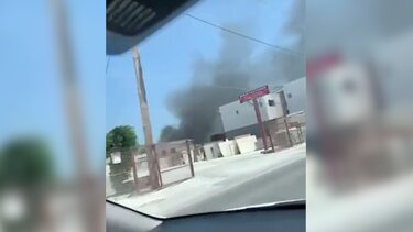 Μαύροι καπνοί στον ουρανό της Ιεράπετρας - Δείτε βίντεο 