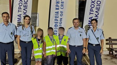 Ενθουσίασε τα παιδιά στην Αγία Βαρβάρα το οδικό survivor του κ. ΚΟΚ 