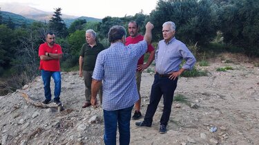 Ο Μ.Βολουδάκης στα Τοπόλια για το έργο της παράκαμψης