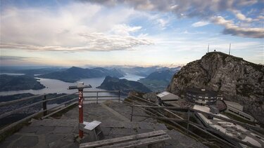 Ελβετία: Η στάθμη του νερού σε τέσσερις μεγάλες λίμνες είναι στα πιο χαμηλά επίπεδα για τον μήνα Αύγουστο