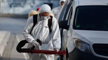 Covid-19: Πώς οι επαναμολύνσεις μπορεί να βλάψουν τον ανθρώπινο οργανισμό