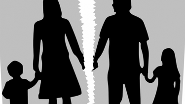 Λιμενικό: Το δυσκίνητο σύστημα "χωρίζει" οικογένειες