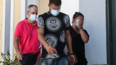 Ελεύθεροι με όρους οι γονείς της 8χρονης που πέθανε από θερμοπληξία