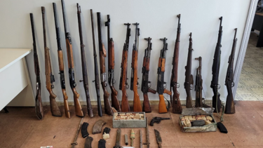 Καφενείο στα Ιωάννινα είχε γίνει… οπλοστάσιο και χασισοφυτεία