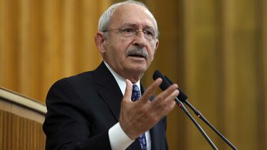 Κεμάλ Κιλιτσντάρογλου: «Κάθε φορά που το Παλάτι βλέπει ότι θα χάσει τις εκλογές, ξεκινά συλλογικός στιγματισμός των Κούρδων»