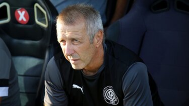 Το δύσκολο πρόγραμμα και η ανάγκη να βοηθηθεί ο Νιόπλιας