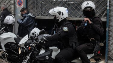 Θεσσαλονίκη: Καταδίωξη αυτοκινήτου που οδηγούσε ανήλικος!