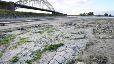 Ευρώπη: Τα ποτάμια στερεύουν – Κλείνουν εμπορικές διαδρομές 80 δισ. δολ.