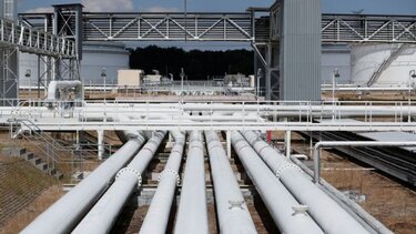 Ουκρανία: Το πλαφόν στο ρωσικό πετρέλαιο πρέπει να μειωθεί στα 30 δολάρια