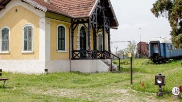 Αφαίρεσαν συλλεκτικά μεταλλικά αντικείμενα από το Σιδηροδρομικό Μουσείο