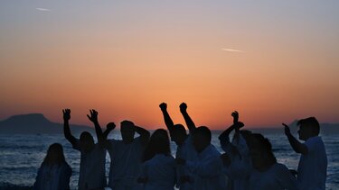 Πρωταγωνιστές με και χωρίς αναπηρίες ανεβαίνουν στην θεατρική σκηνή στο Μελιδόνι