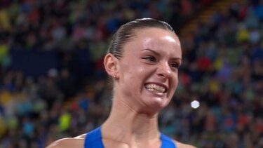 Έγραψε ιστορία η Ελίνα Τζένγκο – Πήρε το χρυσό μετάλλιο στον ακοντισμό