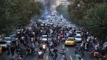 Να λογοδοτήσει ο δολοφόνος της Μάχσα Αμινί, ζητά ο Ζ. Μπορέλ