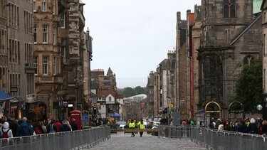 Βασίλισσα Ελισάβετ: Η σορός της μεταφέρεται σήμερα στο Εδιμβούργο