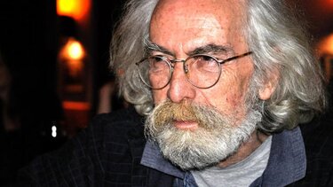 Στην Εθνική Βιβλιοθήκη το αρχείο του Γιώργου Σκούρτη