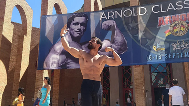 Ο Kρητικός Γιώργος Δραμιτινός εκπροσωπεί την Ελλάδα στην καλλισθενική με πάθος