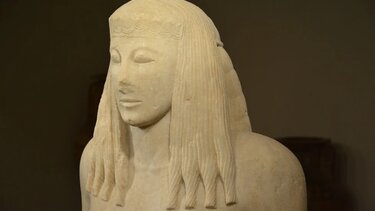 Η Κόρη της Θήρας: Ένα αριστούργημα της Ελληνικής Αρχαιότητας αποκαλύπτεται