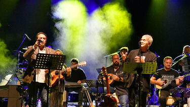 Θερμό χειροκρότημα στους Γ. Νταλάρα, Γ. Κότσιρα και Α. Στρατηγού στο Παγκρήτιο Στάδιο