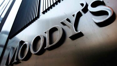 Moody’s: Αμετάβλητη στο Baa3 με σταθερή προοπτική η ελληνική οικονομία