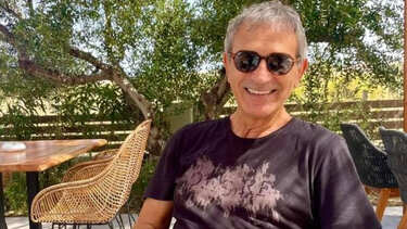 Γενέθλια στο Ηράκλειο για τον Γιώργο Νταλάρα