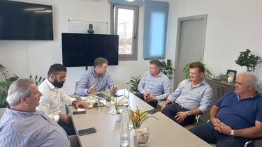 Για Αθλητισμό και Πολιτισμό συζήτησαν Σέγκος - Ζαγοράκης