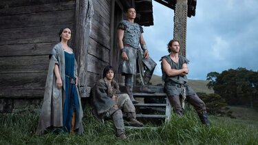 The Rings of Power: Ο Τζεφ Μπέζος πλήρωσε 250 εκατ. δολάρια για τα δικαιώματα της σειράς