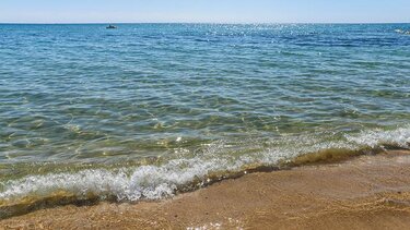 Ζεστός αλλά και υγρός ο καιρός στην Κρήτη την Πέμπτη