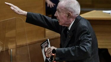 Ο Δικηγορικός Σύλλογος Ηρακλείου κατά Κώστα Πλεύρη