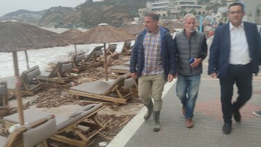 Κλιμάκιο του ΚΚΕ στις κατεστραμμένες περιοχές