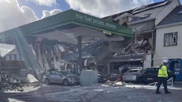 Ιρλανδία: Έκρηξη σε πρατήριο καυσίμων – Tουλάχιστον 3 νεκροί
