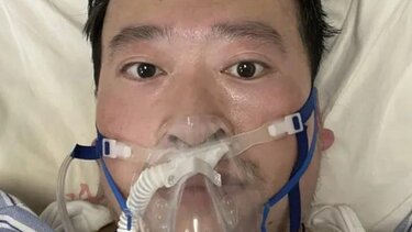 Οι τελευταίες ώρες του ανθρώπου που αποκάλυψε στον πλανήτη την ύπαρξη του Covid