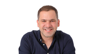 "Πλήγμα για ολόκληρο το πολιτικό σύστημα τα σκάνδαλα"